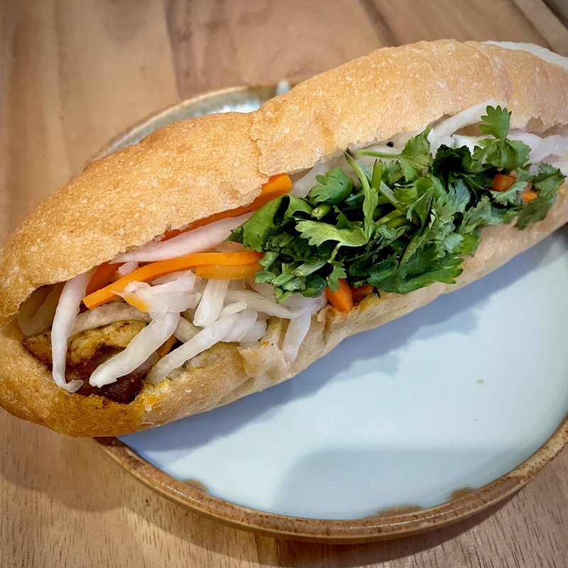 ベトナムチキンカレーバインミー(アンディー)