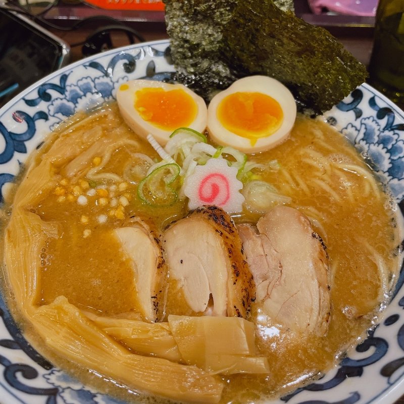 全部入り豚骨魚介らー麺(斑鳩)