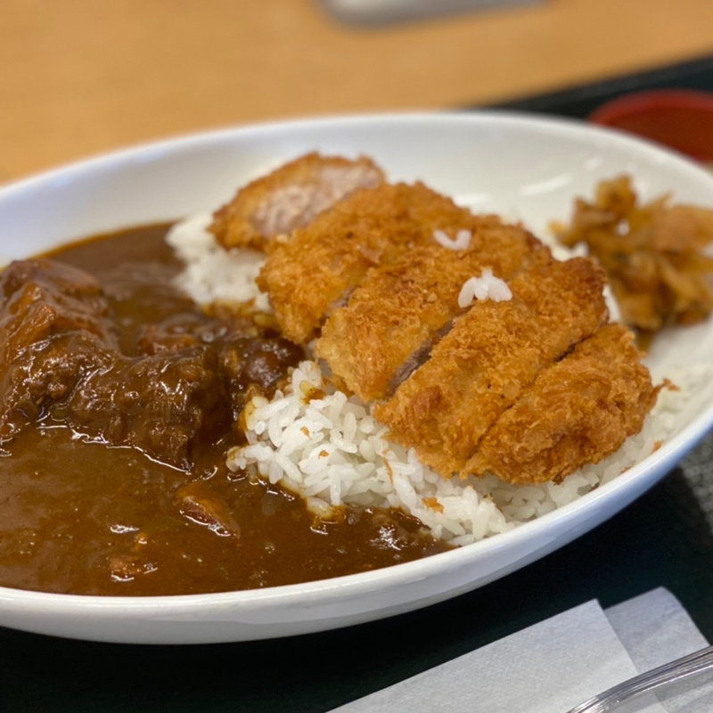 プレミアムカツカレー(なか卯 すすきの西店 )
