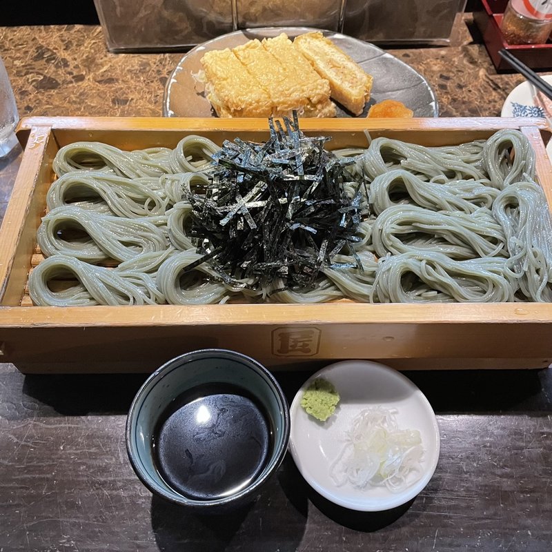 へぎ蕎麦1〜2人前＋栃尾の油揚げ ねぎ納豆ハーフ(東京へぎそば匠 渋谷文化村通り店)