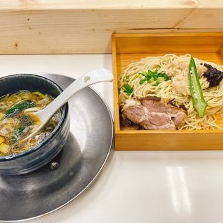 焼きアンコウのつけ麺(ラーメン専科 竹末食堂)