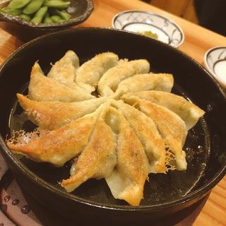 鉄鍋餃子(丸一酒場)