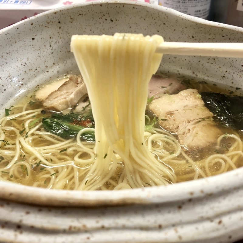 煮干し白醤油そば(限定メニュー)(創作麺処　スタ☆アト)