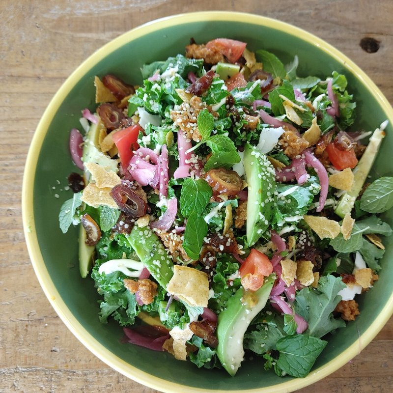 メキシカンケールサラダ(Hemp Cafe Tokyo)