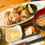 鶏のからあげランチ