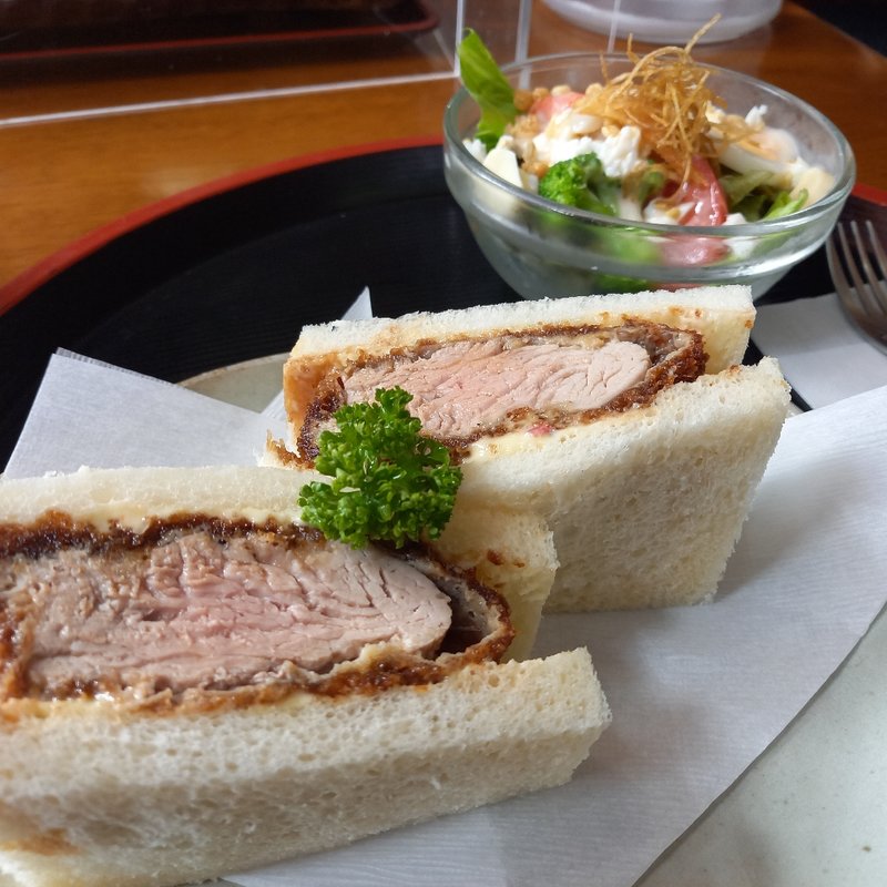 カツサンドセット（ハーフ）(カフェ＆レストラン　絵里珈 )