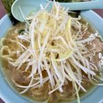 ラーメン並＋ねぎ(本牧家)