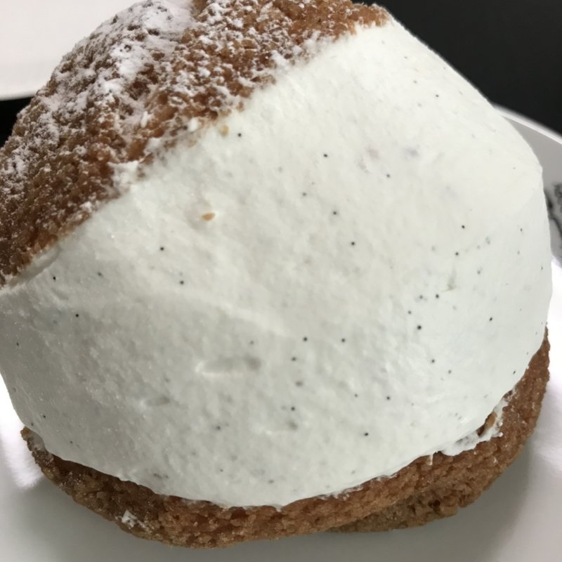 シューマリトッツォ（リッチクリーム）(エルドーシュ)