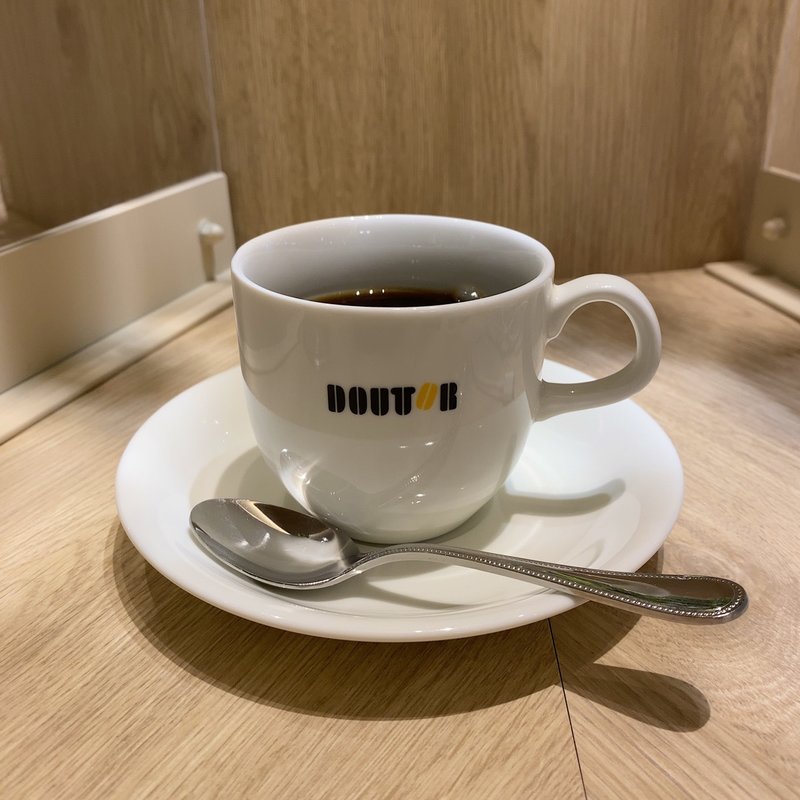 ブレンドコーヒー(M)  (ドトールコーヒーショップ ミュープラット一宮店)
