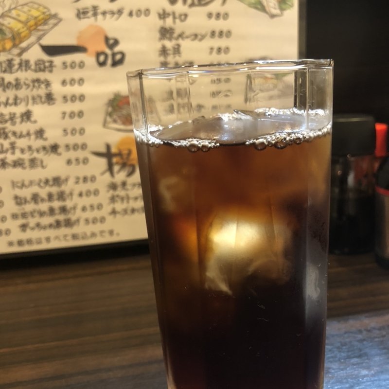 ソフトドリンク(ウーロン茶)(酔ってこ屋 恒幸)