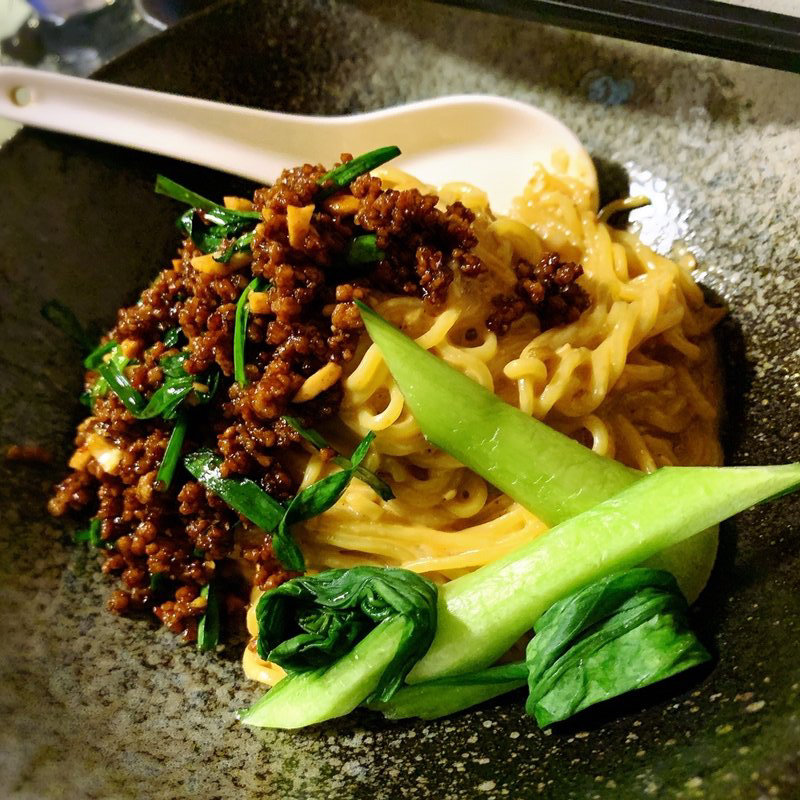 担々麺（汁なし）(陽龍 )