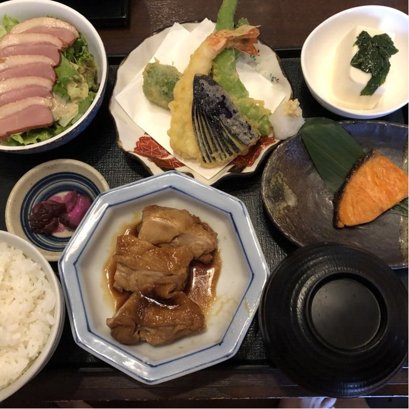 定食(旬彩庵しおん)