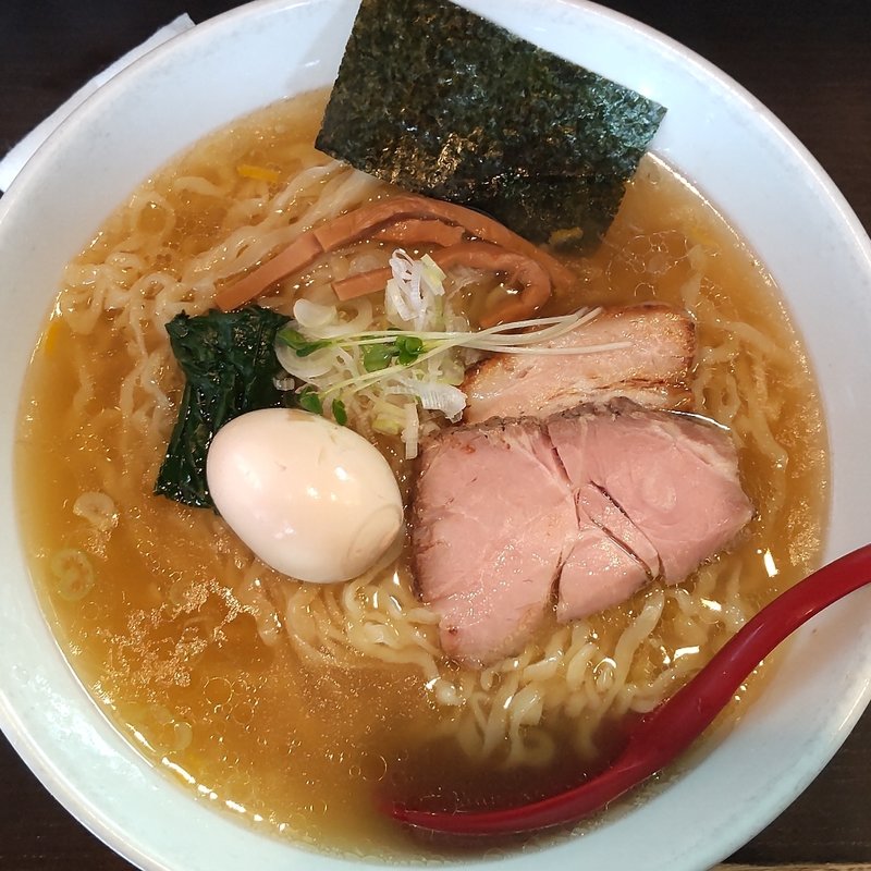 煮干し醤油ラーメン(麺処 夏海 )