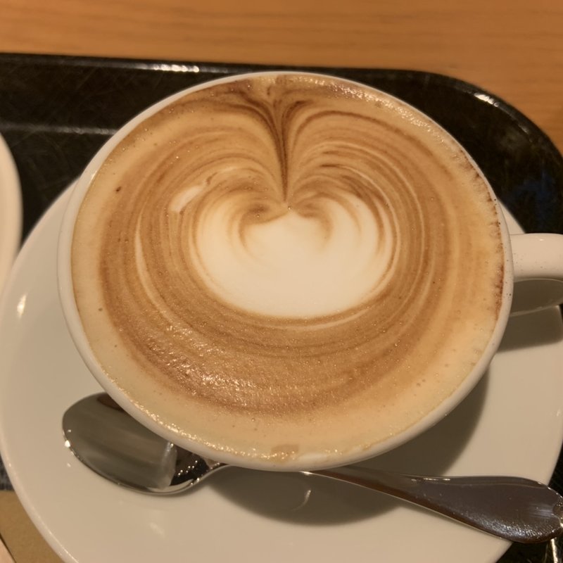 カプチーノ R(Paul Bassett 新宿)