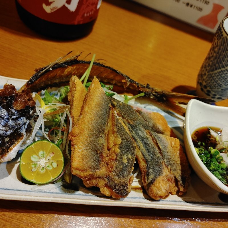 グルクンの唐揚げ(Aticoco)