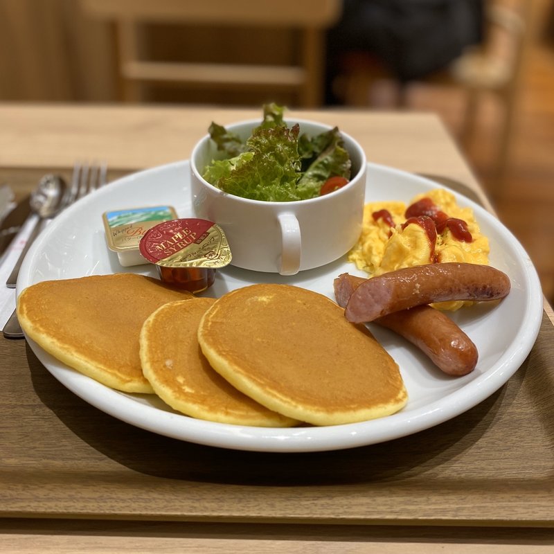 ソーセージエッグモーニング(カッフェ ヴィゴーレ 名古屋オアシス21店)