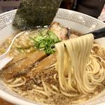 背脂煮干しそば