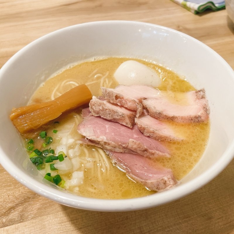 イズムの鶏そば特製トッピング(麺堂イズム)