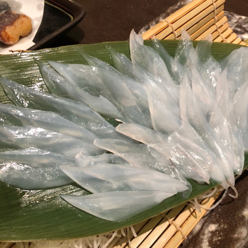 活スルメイカ姿造り(神楽坂イカセンター)