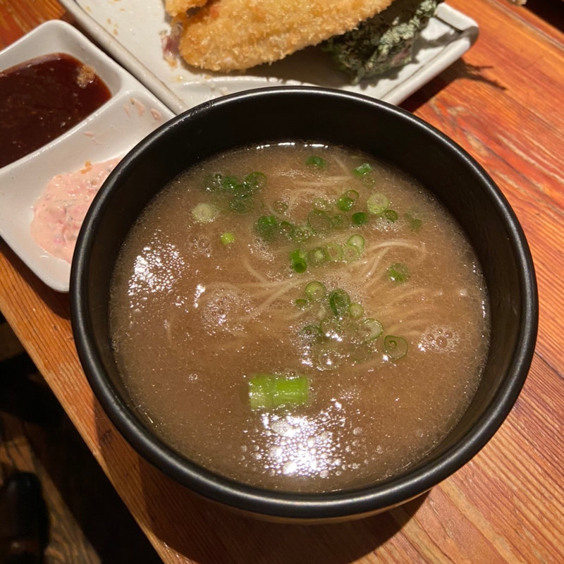 豚骨ラーメン(麺や おの食堂)