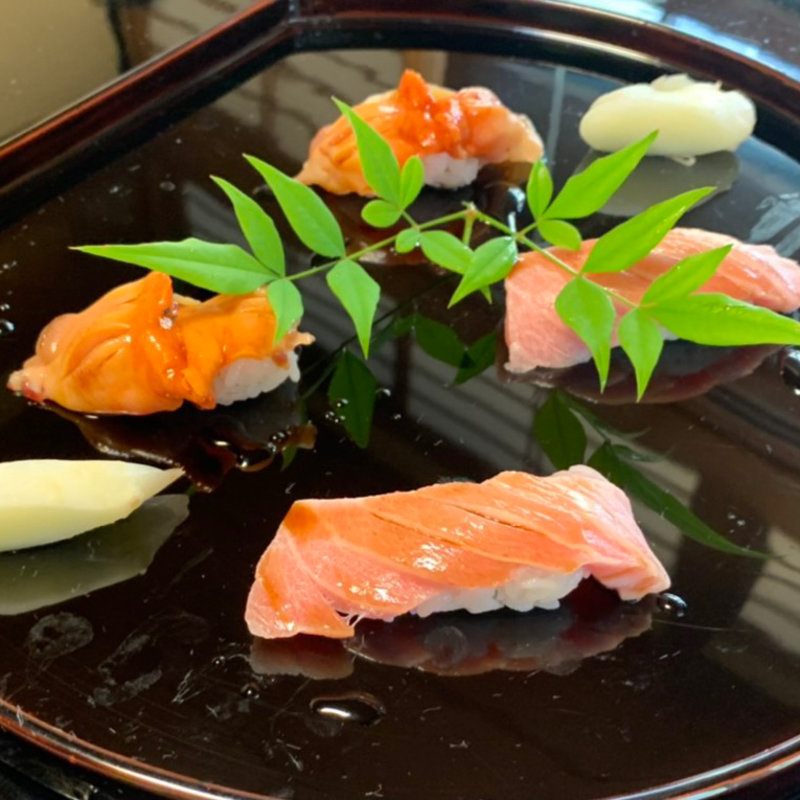 赤貝と本鮪(陸女鮨 )