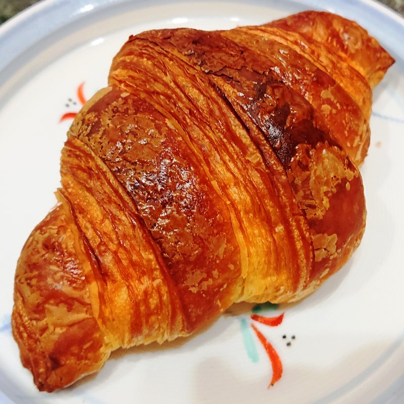 クロワッサン(ヴィクトワール 大阪心斎橋本店)