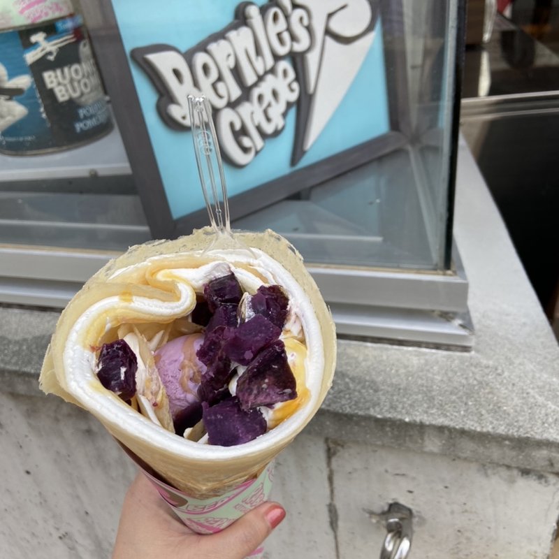 紅イモはちみつスペシャル(バーニーズクレープ （Bernie’s　Crepe）)