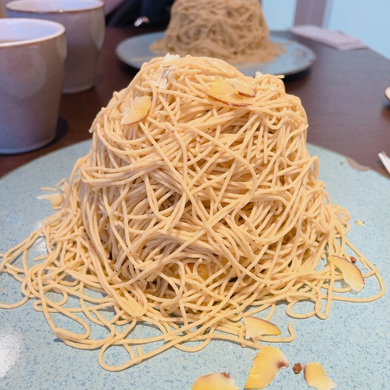  国産和栗をブレンド　高級和栗のモンブラン(	Cafe KURIHO-カフェクリホ-恵比寿・広尾店)