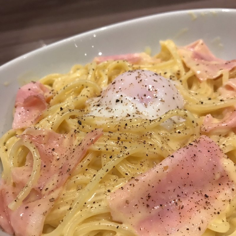 (カフェ·ド·クリエ博多バスターミナル店)