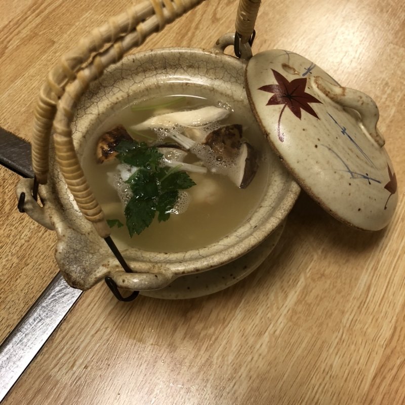 土瓶蒸し(鮨よねき )