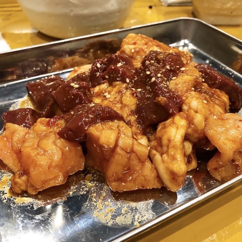 ホルモン(焼肉 にくしま)