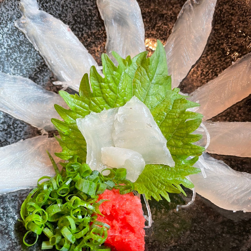 ひらめの薄造り(寿し和 和香苑 （スシカズ ワコウエン）)