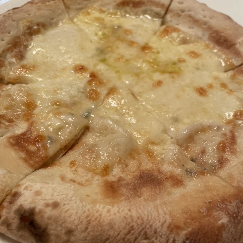 クワトロフォルマッジ(レストラン こどう)