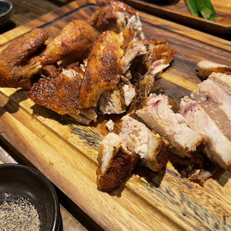 オリーブオイルで食べれるスパイシー半身揚げ(チキンカントリー)