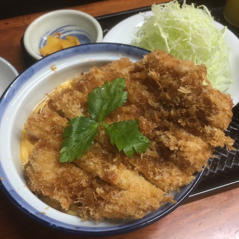 かつ玉丼(中盛)(かつ丼わか葉 今泉店)