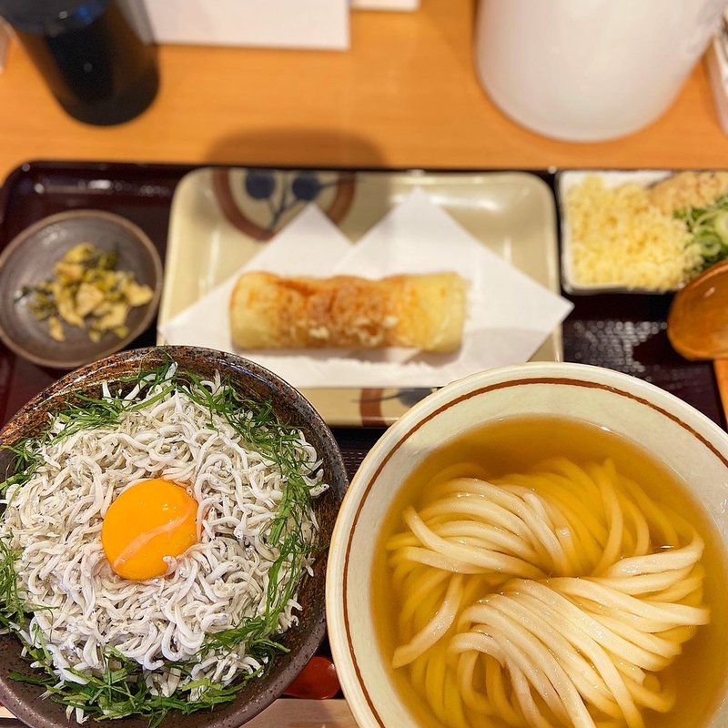 釜揚げしらす丼セット(純愛カレーうどんなでしこ~長女~)