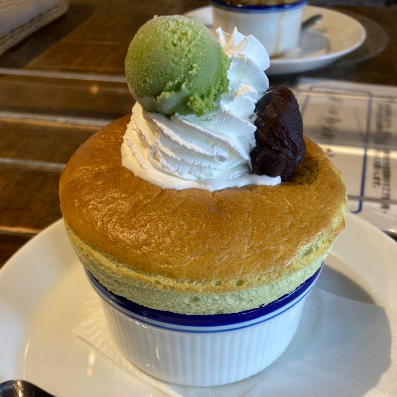 抹茶スフレ(FUN SPACE DINER)