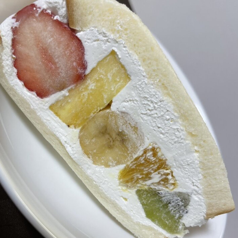 MIXフルーツサンド(VENTOTTO)