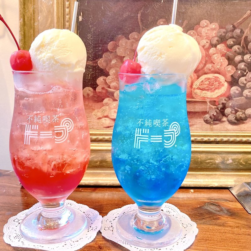 クリームソーダ(不純喫茶 ドープ)