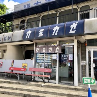 店舗外観(カミカゼ)