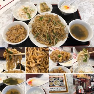 炒麺セット(味王 中野本店)