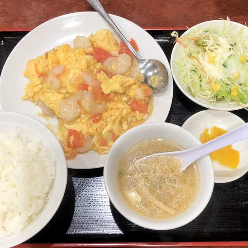 エビとトマトの炒め(達磨 （ダルマ）)