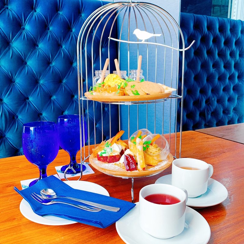 世界のはちみつ三種食べ比べ付き、ハニー＆お芋スイーツのアフタヌーンティーセット(ブルーバード 大阪梅田ツインタワーズ・ノース店)