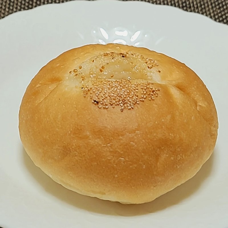 18周年記念ちょい足しあんぱん(石窯ぱん くりや)