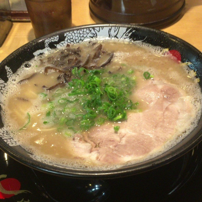 一幸舎ラーメン  (博多一幸舎 総本店)