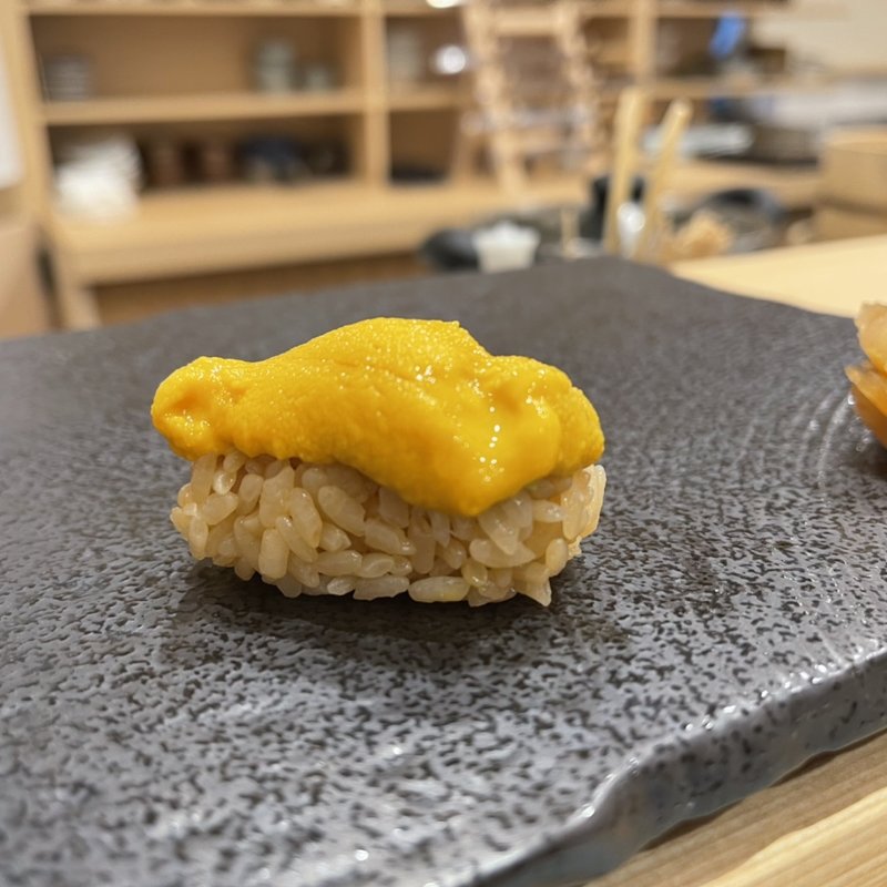 雲丹(鮨うら山　栄離れ)