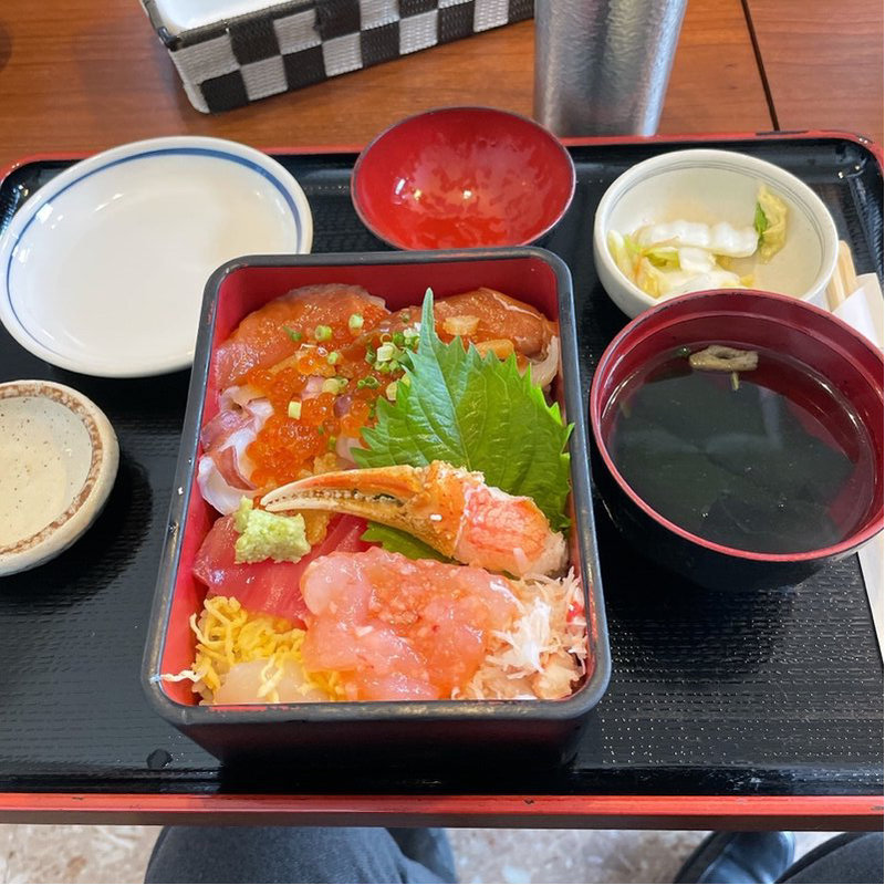 (佐藤水産 サーモンファクトリー )