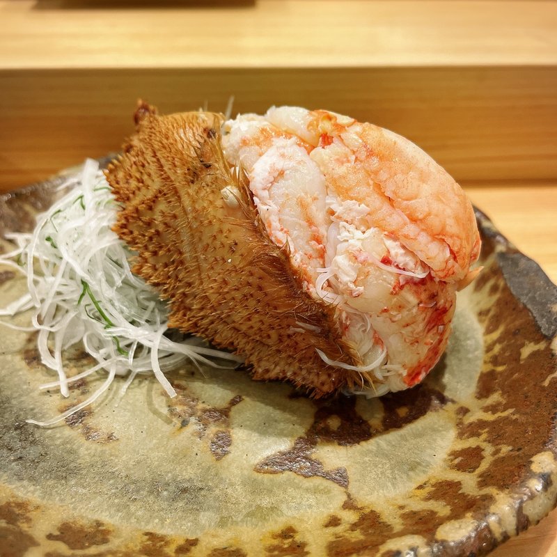 毛ガニの甲羅詰め 半分(すし光琳（コウリン）)
