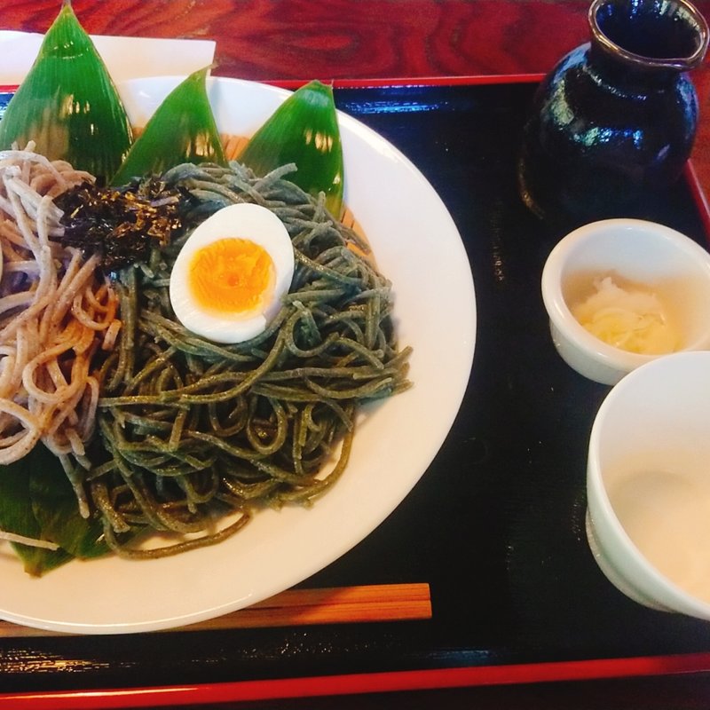 (鬼蕎麦 （おにそば）)