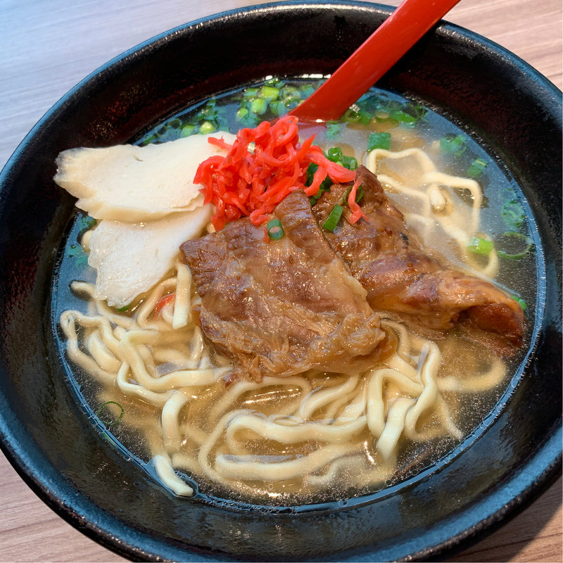 ソーキそば(沖縄酒場かふー)